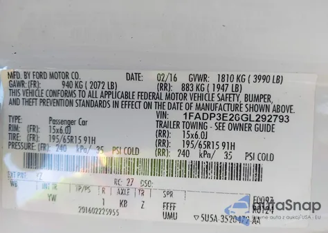 2016 Ford Focus S z USA, uszkodzony, nr VIN 1FADP3E26GL292793